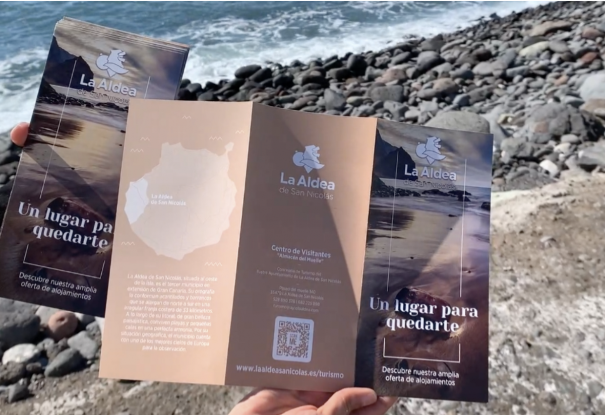 Turismo presenta el folleto, La Aldea, un lugar para quedarte, donde se recoge la oferta alojativa del municipio